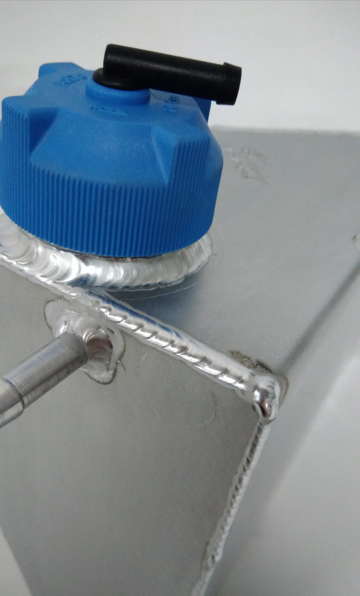 FIAT UNO TURBO IE Radiator Water Tank