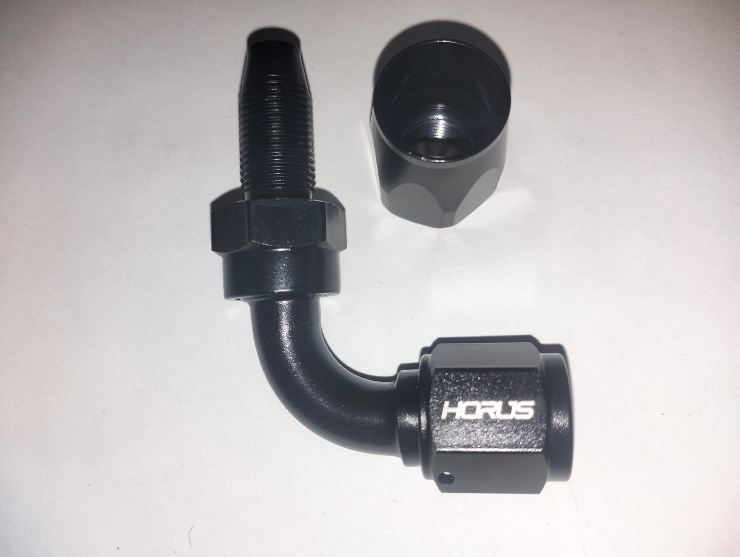 HORUS AN6 90° black aluminum fitting