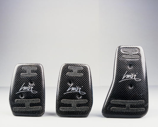 Carbon pedal kit with anti-slip