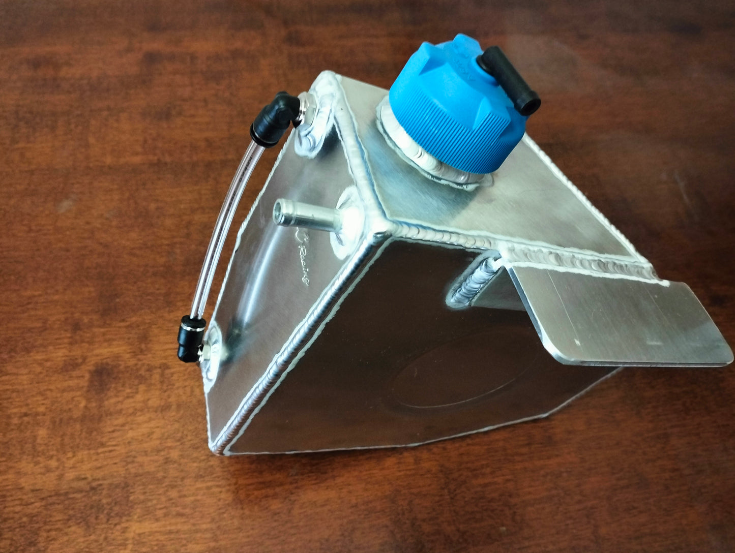 FIAT UNO TURBO IE Radiator Water Tank